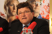 Rainer Wimmer bei Pressekonferenz